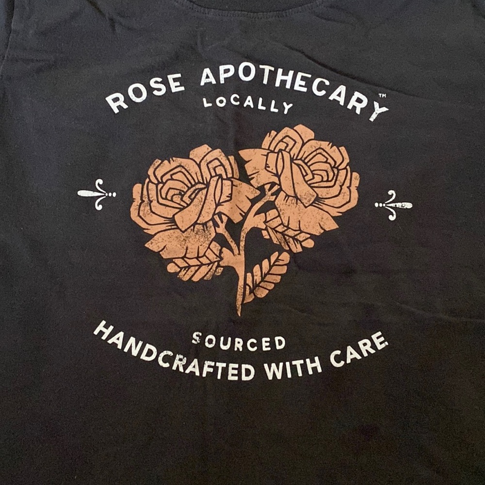 Schitts Creek T-shirt AND FREE stickers!